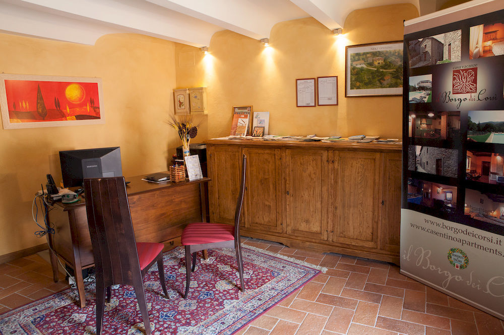 Borgo Dei Corsi Holiday House Reggiolo Buitenkant foto