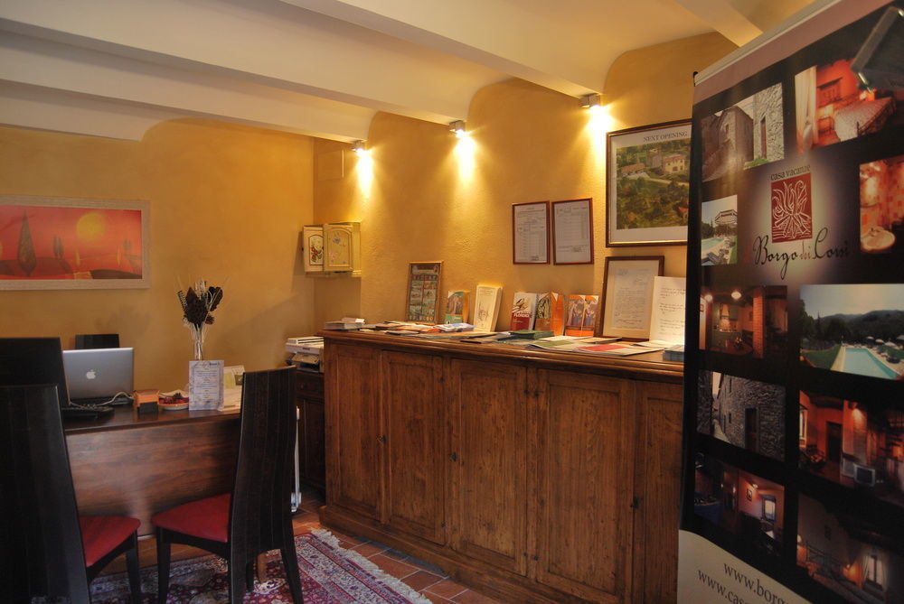 Borgo Dei Corsi Holiday House Reggiolo Buitenkant foto