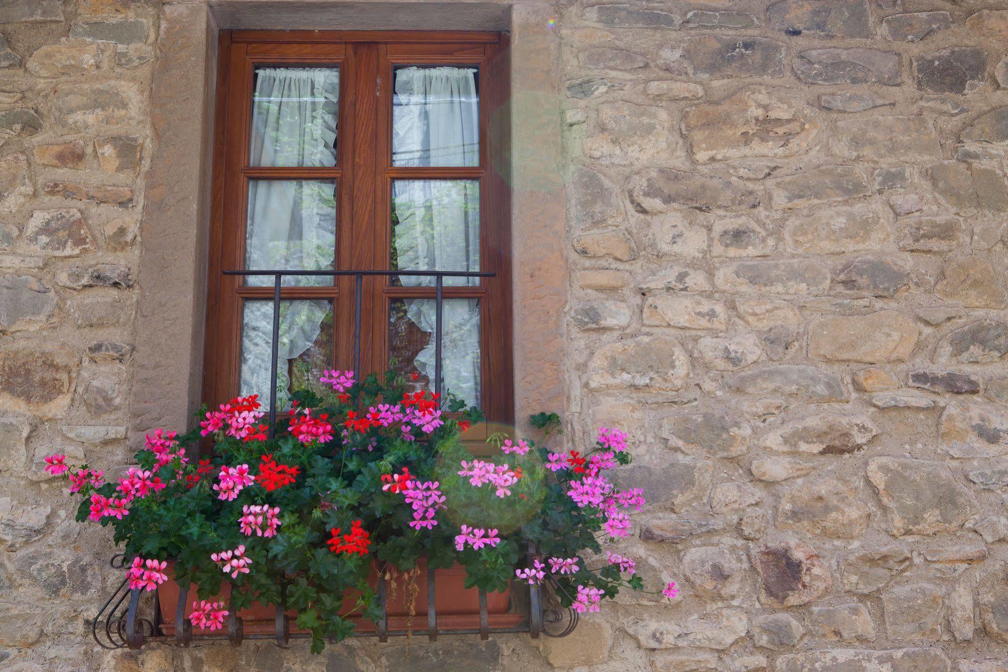 Borgo Dei Corsi Holiday House Reggiolo Buitenkant foto
