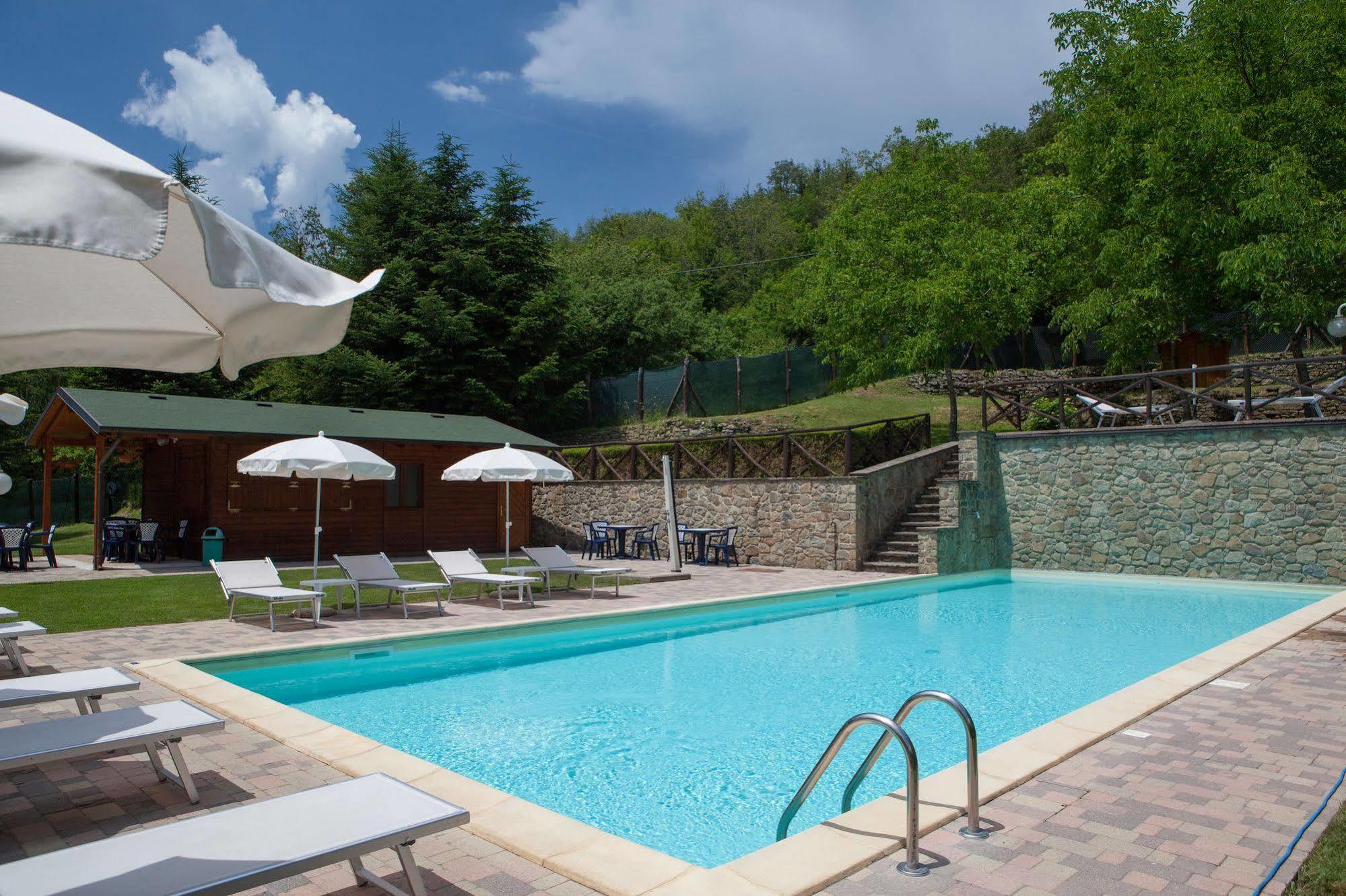 Borgo Dei Corsi Holiday House Reggiolo Buitenkant foto